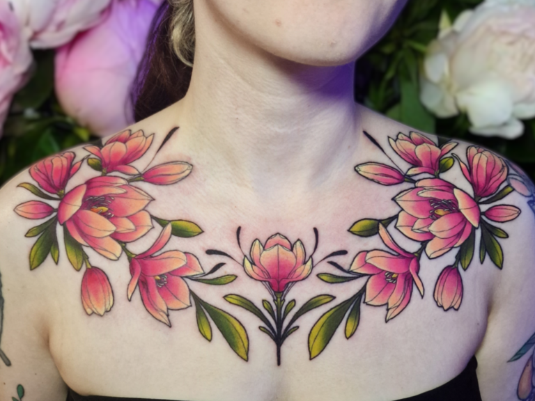 tatouage feminin chest magniolia couleur