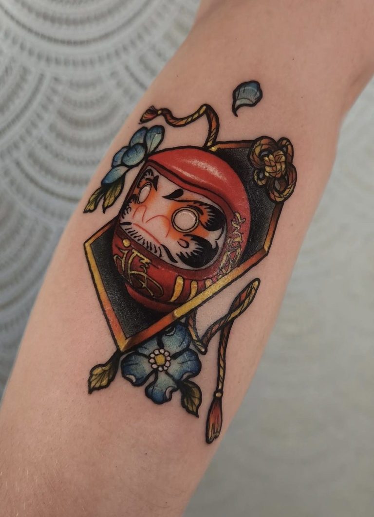 tatouage darume neo japonais fleurs toulouse