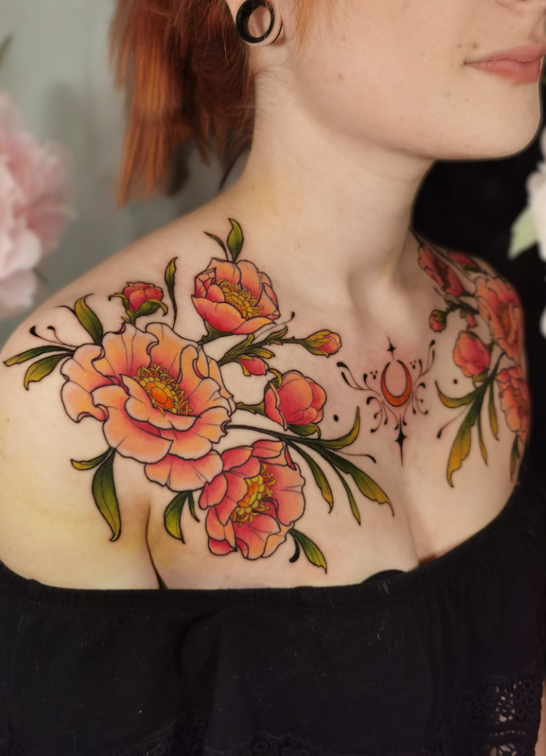 tatouage feminin toulouse fleurs